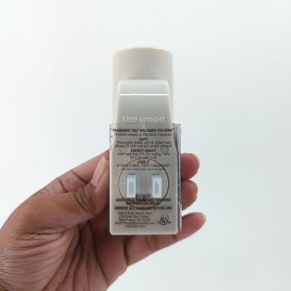 BATH & BODY WORKS Stress Relief Eucalyptus Spearmint Wallflower Fragrance Refill - Picture 3 of 5